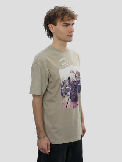 T-Shirt Oversize Unisex Herz Print in Olive