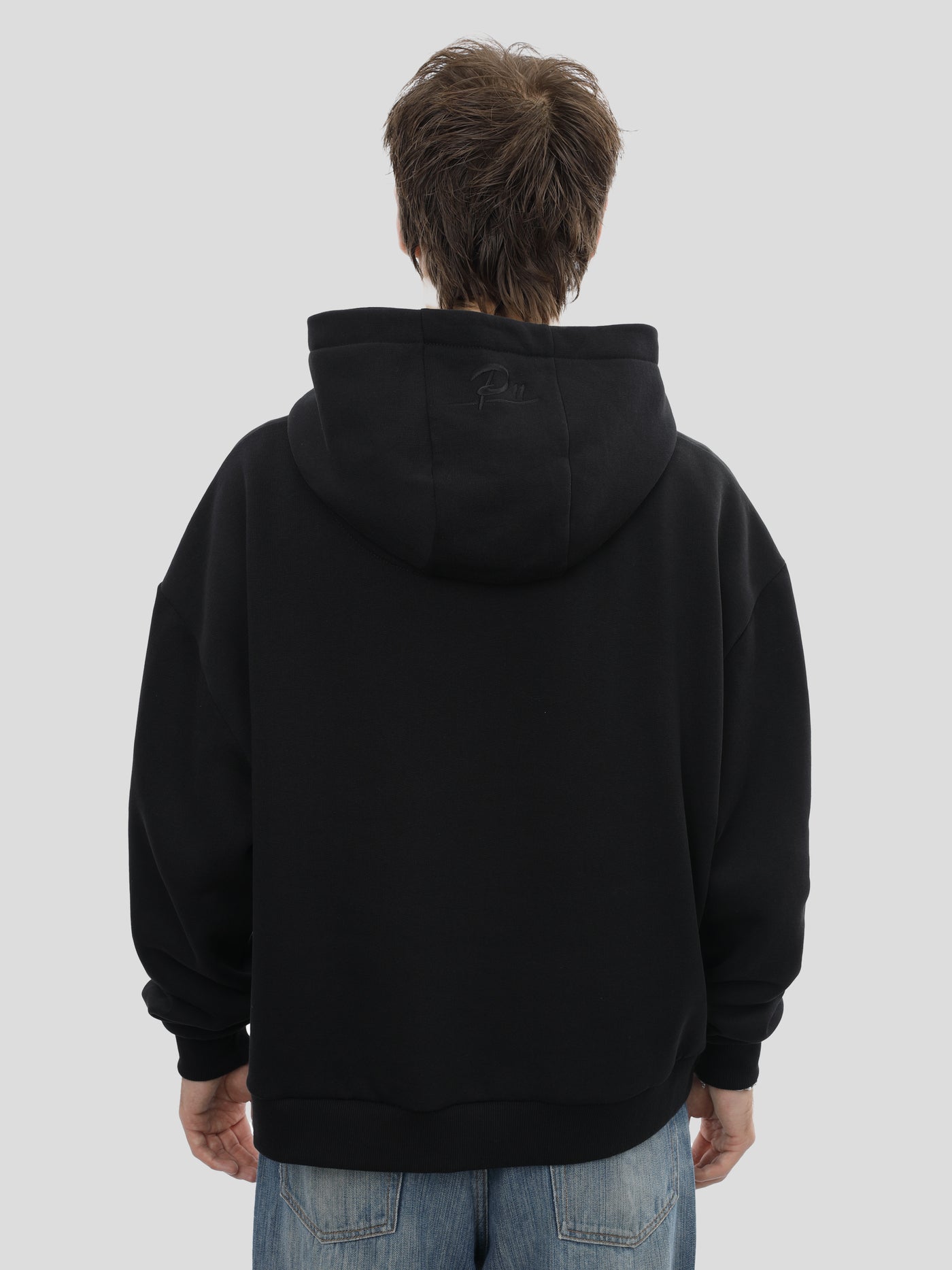 Boxy Hoodie Unisex mit Stickerei in Schwarz